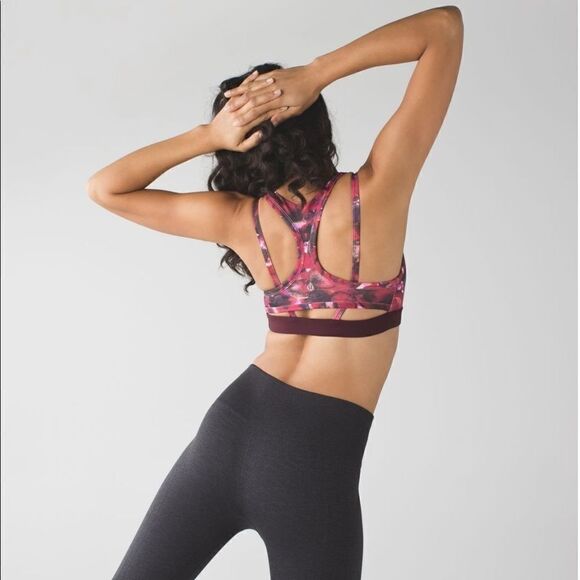 LULULEMON Splendour Bra Size 4 - Picture 7 of 9